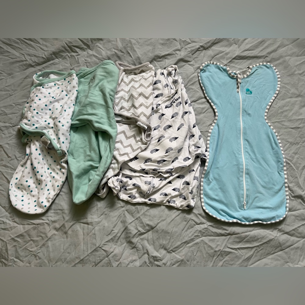 Lot of 5 newborn swaddles (halo, swaddleme, love to dream)